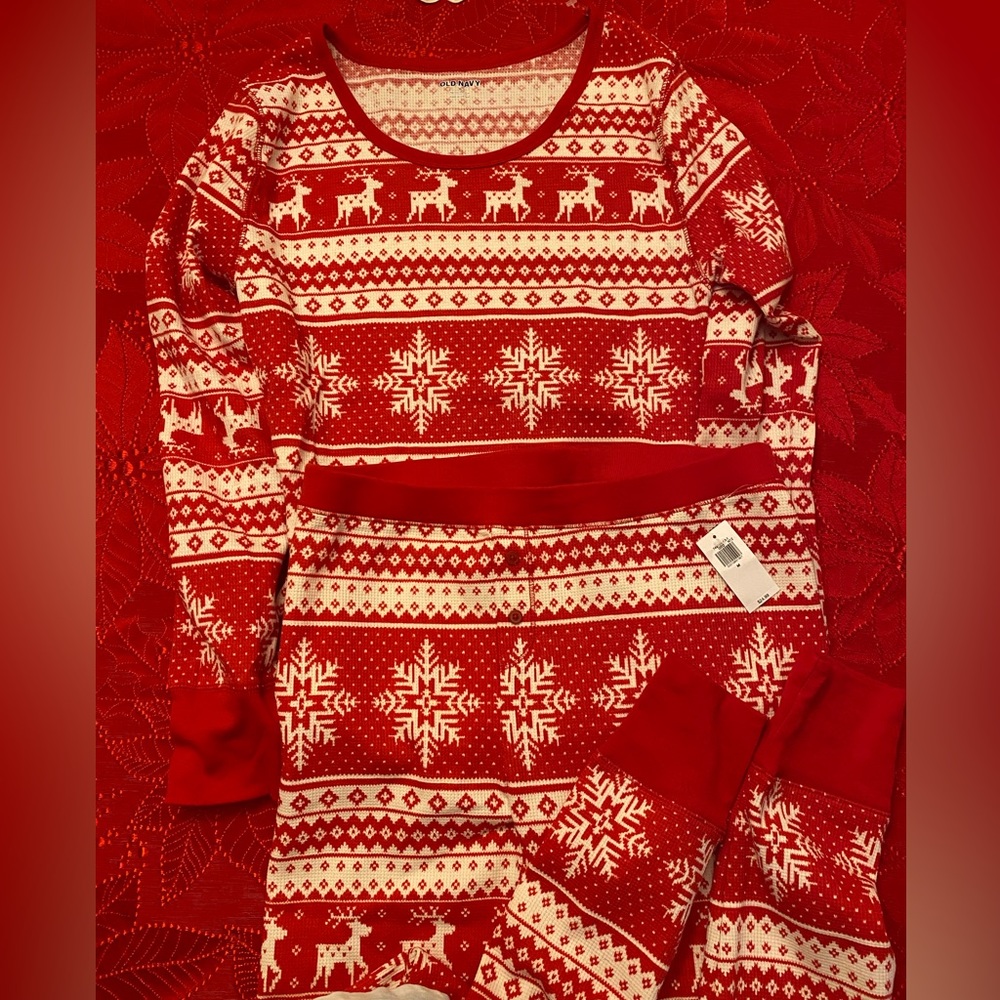 Old navy thermal pajama set red/white w/snowflakes/reindeer